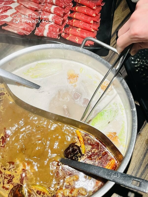 大胃王最愛!頂級和牛吃到飽,生啤喝到飽,當季水果也嗑到飽!澎湖囝仔的自學菜譜,巴適經典麻辣鍋(林口店) @魚兒 x 牽手明太子的「視」界旅行