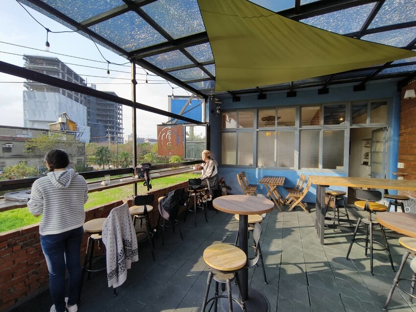 28057.jpg - 【新竹.竹北】有田咖啡廳。寵物友善+咖啡+咖哩飯+簡餐+平日不限時