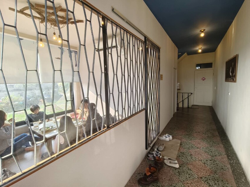 28056.jpg - 【新竹.竹北】有田咖啡廳。寵物友善+咖啡+咖哩飯+簡餐+平日不限時