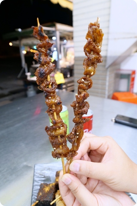 愈夜愈美麗，宵夜大車拼：華姐超人氣夜宵攤VS胖少爺精湛深厚的串燒功力！ @捲捲頭 Wonderful 品味。生活