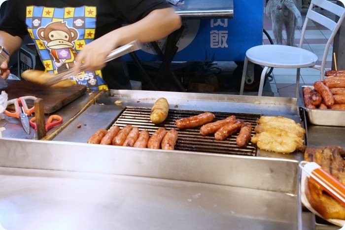 愈夜愈美麗，宵夜大車拼：華姐超人氣夜宵攤VS胖少爺精湛深厚的串燒功力！ @捲捲頭 Wonderful 品味。生活