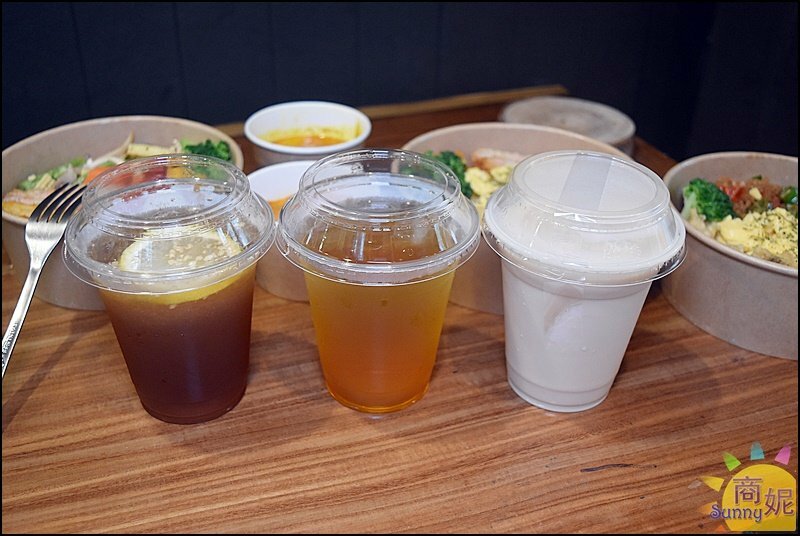 斐得蔬食。高CP值素食便當健康美食送到家~還有調理包在家也能DIY @商妮吃喝遊樂