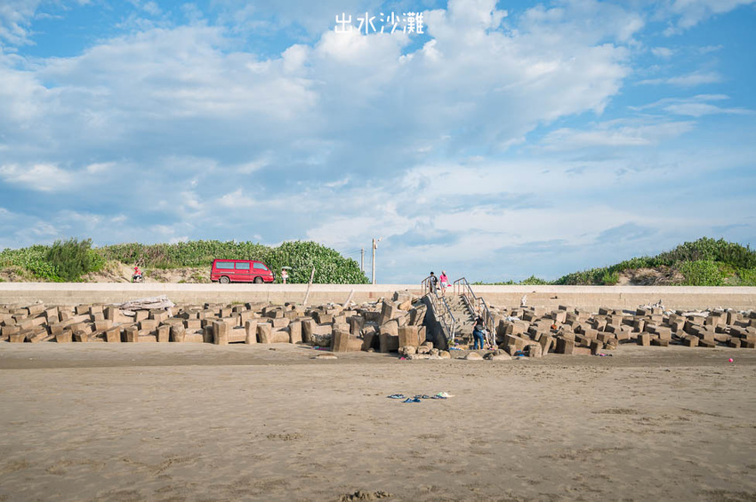 |苗栗景點|出水沙灘,苑裡隱藏版祕境,最新IG打卡沙丘景點,還有今年爆紅的抹茶石海灘都在這 - Hallo!Im 婷兒