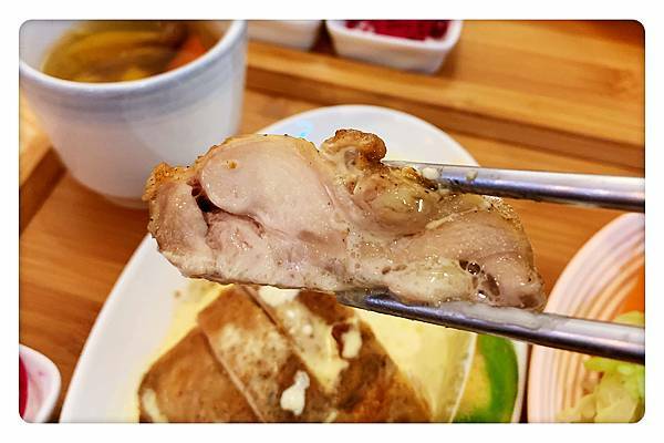 【新店美食】Le Coucou穀咕咕小館 ~ 新店輕食推薦/套餐❤️內用飯.湯免費續(附菜單) - 捷運大坪林站