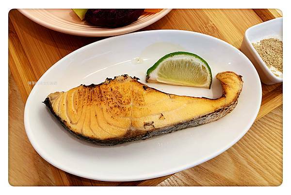 【新店美食】Le Coucou穀咕咕小館 ~ 新店輕食推薦/套餐❤️內用飯.湯免費續(附菜單) - 捷運大坪林站