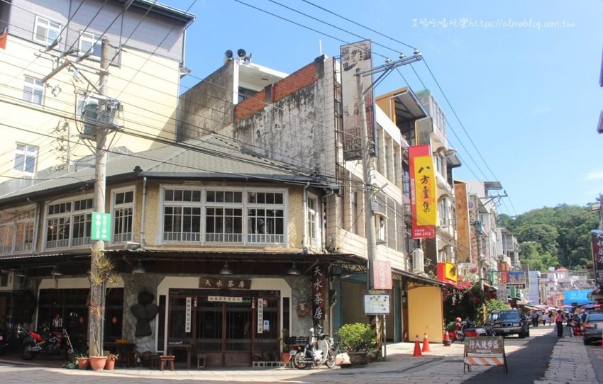 〖北埔老街〗半日遊!30年黃媽媽菜包.在地人都吃50年榕樹下小吃.伴手禮米食麻糬買不完
