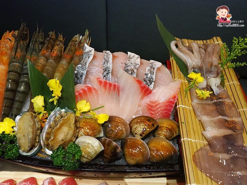 桃園中壢美食-聚北海道鍋物-自助吧268元牛肉壽喜燒吃到飽，肉肉瀑布也太仙氣飄飄了吧!!  (邀約) @民宿女王芽月-美食.旅遊.全台趴趴走