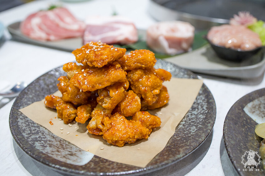 GOGI GOGI 韓式燒肉 桃園藝文店｜桃園藝文特區食記｜明亮簡約韓系網美風格韓式燒肉、韓式料理推薦