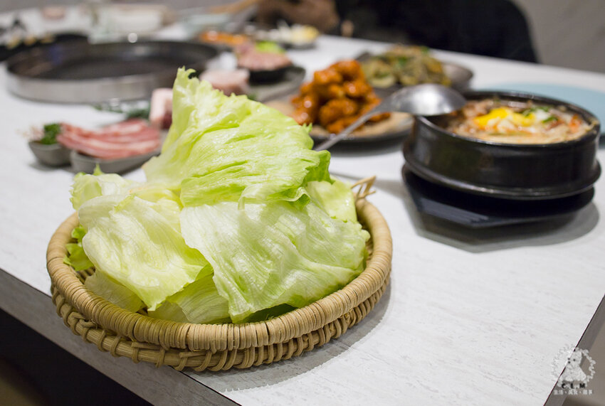 GOGI GOGI 韓式燒肉 桃園藝文店｜桃園藝文特區食記｜明亮簡約韓系網美風格韓式燒肉、韓式料理推薦