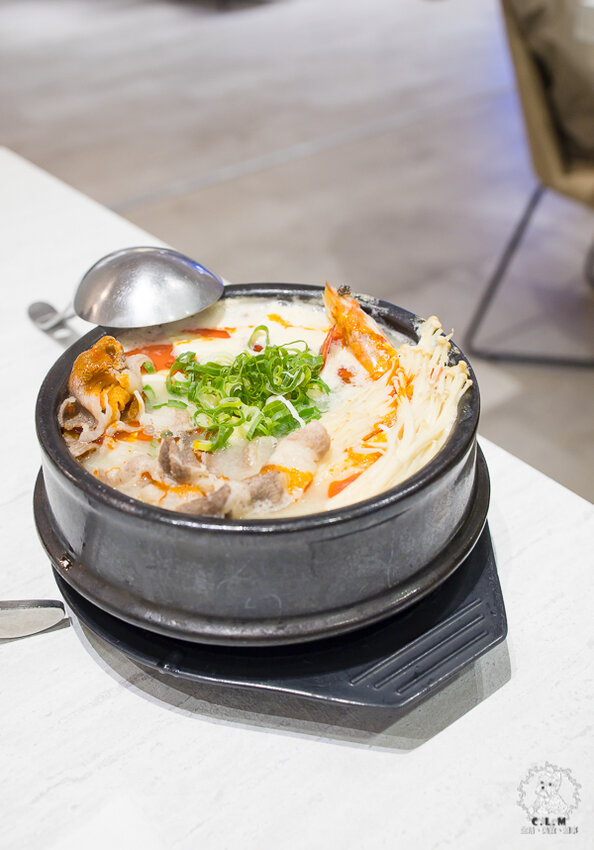 GOGI GOGI 韓式燒肉 桃園藝文店｜桃園藝文特區食記｜明亮簡約韓系網美風格韓式燒肉、韓式料理推薦