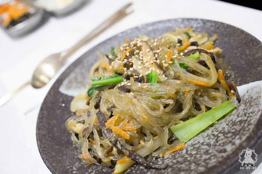 GOGI GOGI 韓式燒肉 桃園藝文店｜桃園藝文特區食記｜明亮簡約韓系網美風格韓式燒肉、韓式料理推薦