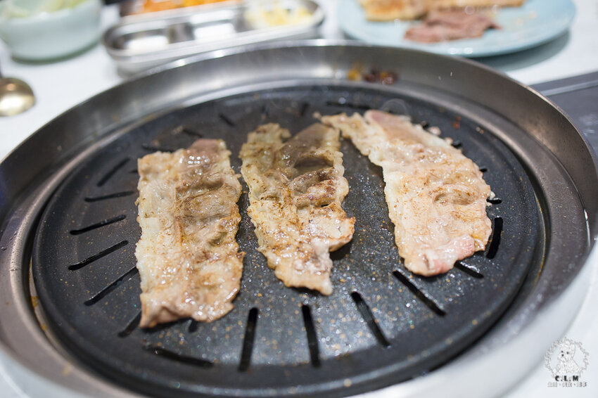 GOGI GOGI 韓式燒肉 桃園藝文店｜桃園藝文特區食記｜明亮簡約韓系網美風格韓式燒肉、韓式料理推薦