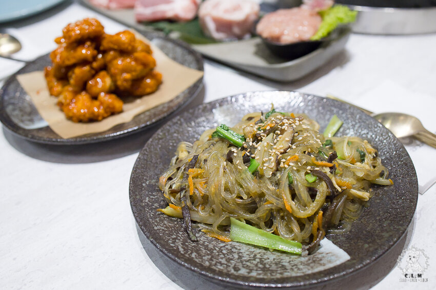 GOGI GOGI 韓式燒肉 桃園藝文店｜桃園藝文特區食記｜明亮簡約韓系網美風格韓式燒肉、韓式料理推薦