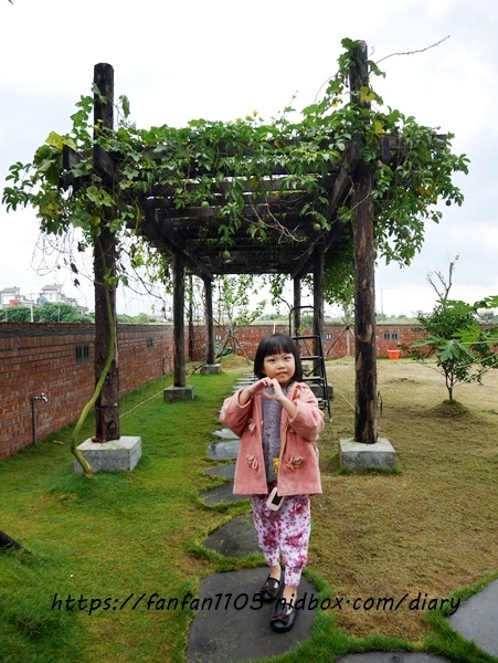 【宜蘭包棟民宿推薦】大翡翠莊園民宿 #電動車 #卡拉ok #烤肉 #兒童遊戲區 #宜蘭民宿推薦 (42).JPG