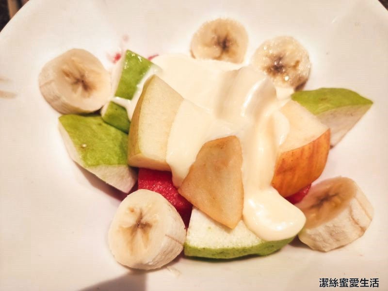 Cafe Grazie 義式屋古拉爵 水果沙拉 Cafe Grazie 義式屋古拉爵 水果沙拉