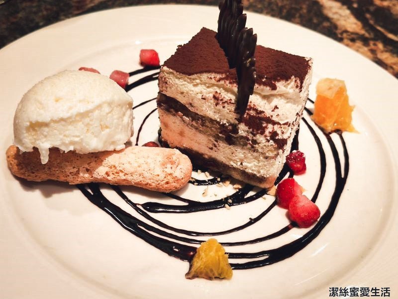 Cafe Grazie 義式屋古拉爵 堤拉米蘇 Cafe Grazie 義式屋古拉爵 堤拉米蘇