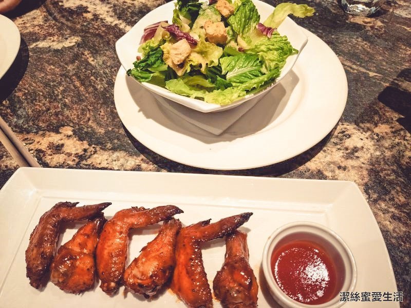 Cafe Grazie 義式屋古拉爵 凱薩沙拉/雞翅 Cafe Grazie 義式屋古拉爵 凱薩沙拉/雞翅