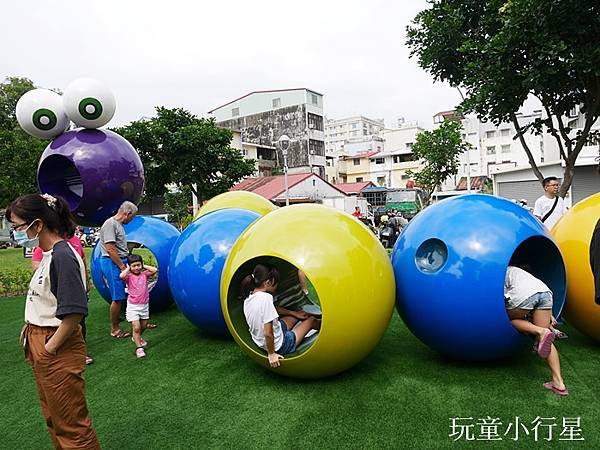 屏東蘭州街勝利動物溜滑梯公園18.JPG