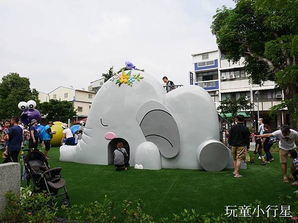 屏東蘭州街勝利動物溜滑梯公園7.JPG