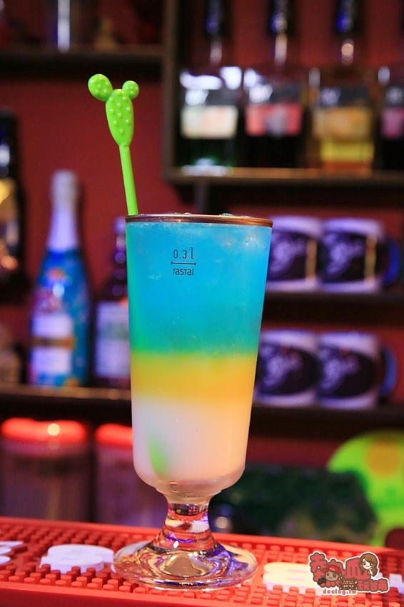 【台南酒吧】海安路上的超人氣露天老屋酒吧，「不限時段」啤酒調酒飲料買一送一：Bark露天茶飲酒吧 - 熱血玩台南。跳躍新世界