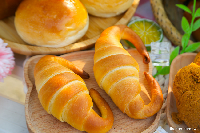 女子麥面包不吃嗎??完整包裝販售,帶了就走的安心麵包!全台唯一全女姓麵包師傅的麵包店「女子麥面包」 - 台南好Food遊