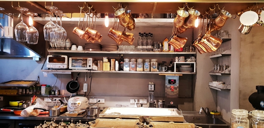 200871.jpg - 【台北.東門站】登陸土星永康店友善寵物咖啡廳。土耳其咖啡超好喝。藍色系網美店超好拍