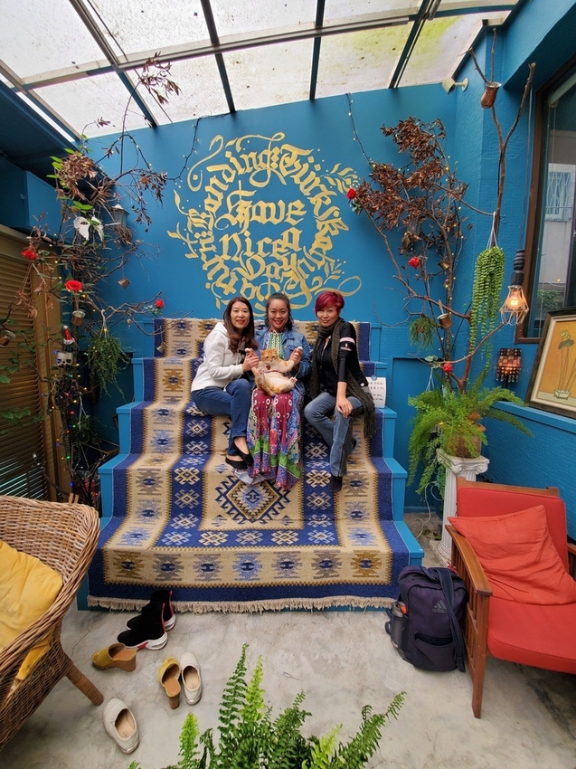 200914.jpg - 【台北.東門站】登陸土星永康店友善寵物咖啡廳。土耳其咖啡超好喝。藍色系網美店超好拍