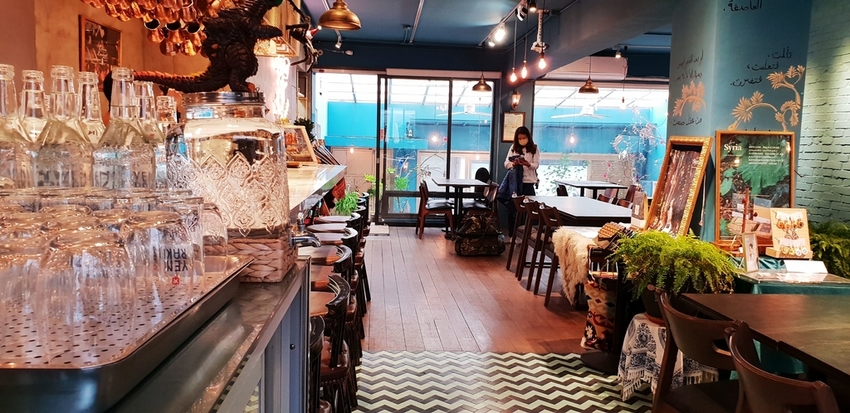 200884.jpg - 【台北.東門站】登陸土星永康店友善寵物咖啡廳。土耳其咖啡超好喝。藍色系網美店超好拍