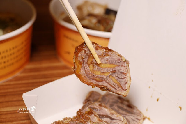 喜歡吃雞肉的別錯過，港式招牌油雞吃過都喜歡