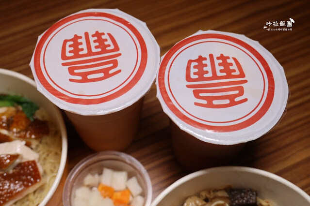 喜歡吃雞肉的別錯過，港式招牌油雞吃過都喜歡