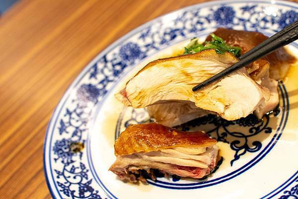 【三重美食】豐雞號-軟嫩不乾柴豐富美味的港式油雞飯美食