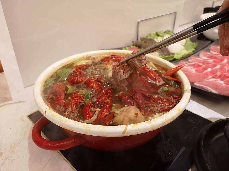 2020-10-22-19-57-06-700