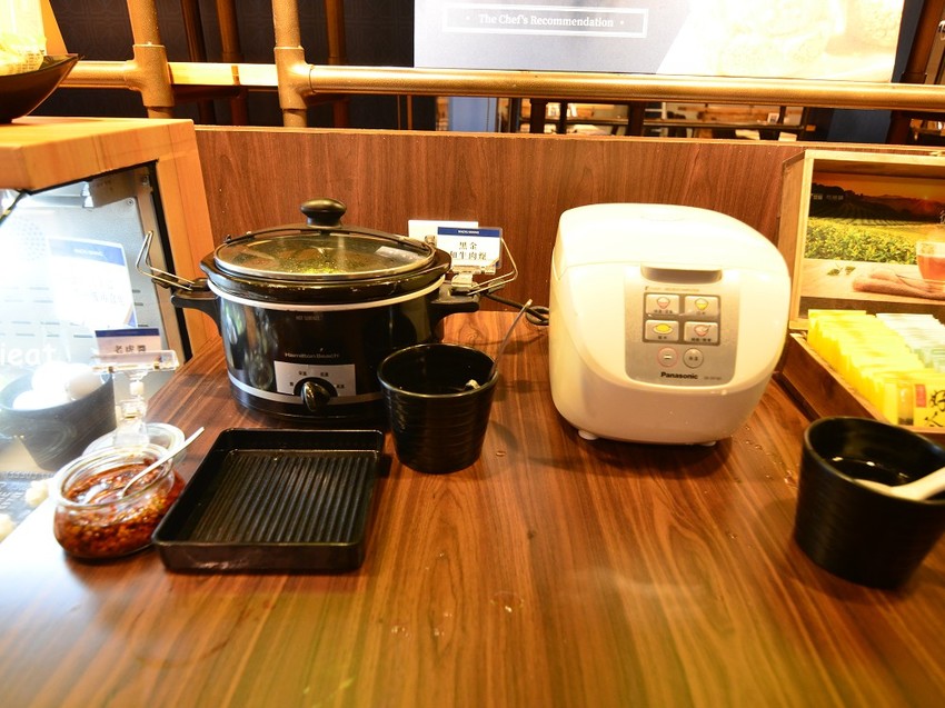 饌和牛　台中火鍋　台中和牛　台中消夜　台中吃到飽