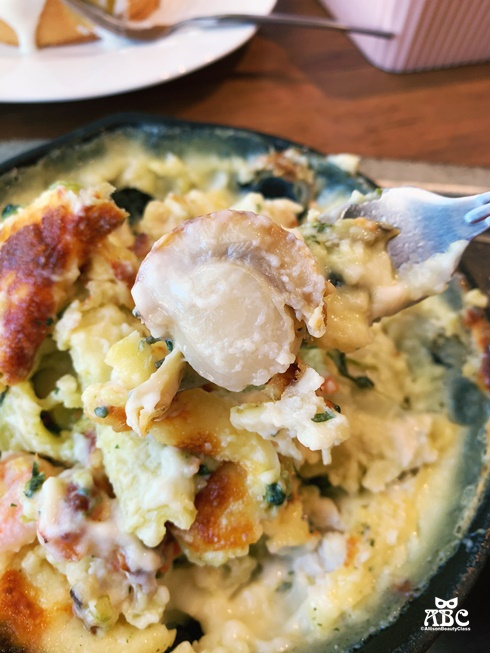 新竹美食|La Kaffa六角咖啡，適合約會聚餐，停車方便！