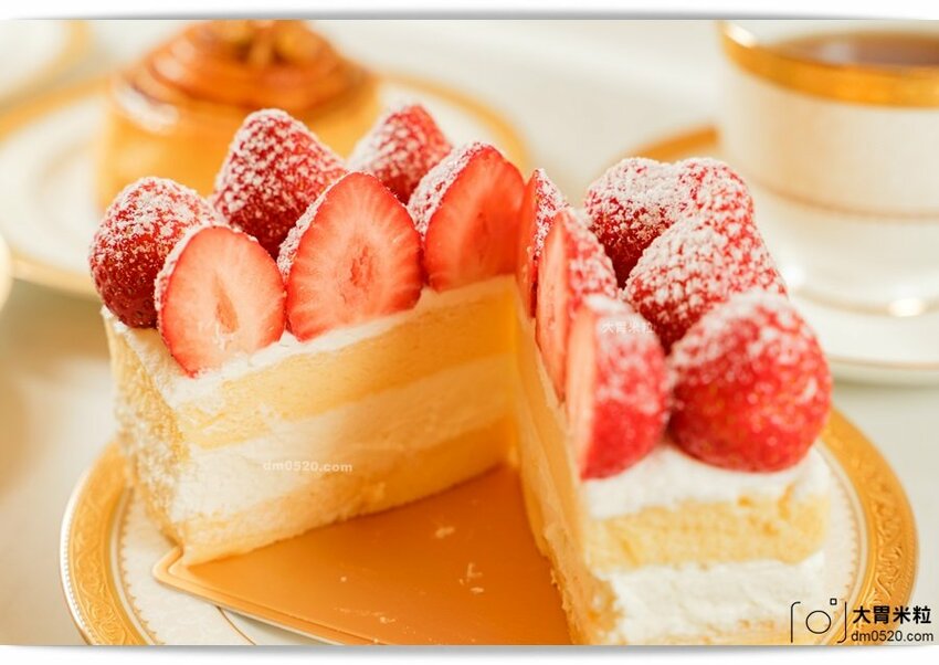 Google評價4.9分的台北東區隱藏甜點,Gelovery Gift 蒟若妮頂級法式甜點店,法國藍帶主廚推出冬季新品肉桂捲x草莓奶霜蛋糕開賣囉~來趟一日偽貴婦下午茶！台北大安區甜點推薦,捷運忠孝敦化