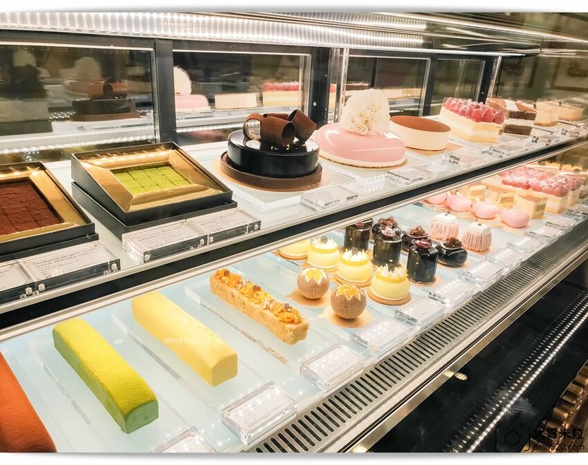 Google評價4.9分的台北東區隱藏甜點,Gelovery Gift 蒟若妮頂級法式甜點店,法國藍帶主廚推出冬季新品肉桂捲x草莓奶霜蛋糕開賣囉~來趟一日偽貴婦下午茶！台北大安區甜點推薦,捷運忠孝敦化