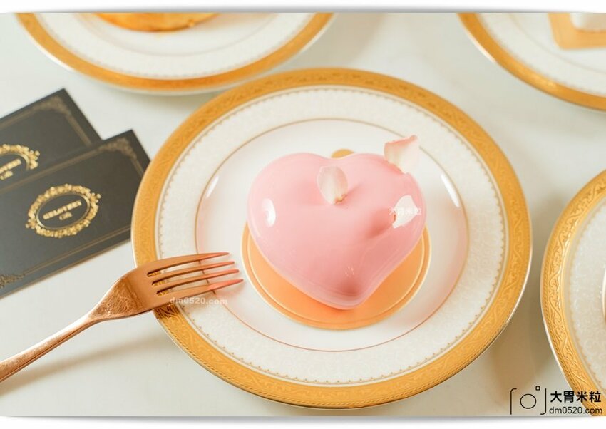 Google評價4.9分的台北東區隱藏甜點,Gelovery Gift 蒟若妮頂級法式甜點店,法國藍帶主廚推出冬季新品肉桂捲x草莓奶霜蛋糕開賣囉~來趟一日偽貴婦下午茶！台北大安區甜點推薦,捷運忠孝敦化