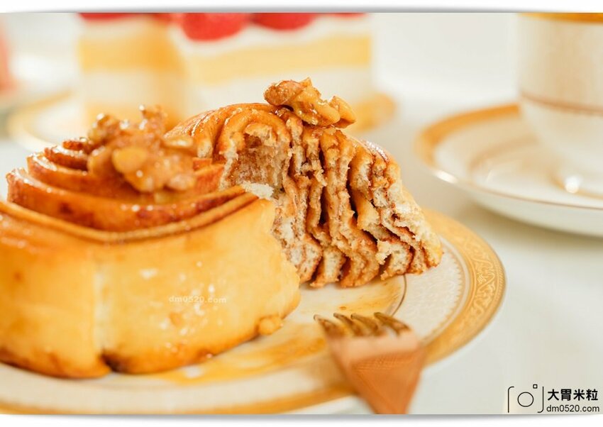 Google評價4.9分的台北東區隱藏甜點,Gelovery Gift 蒟若妮頂級法式甜點店,法國藍帶主廚推出冬季新品肉桂捲x草莓奶霜蛋糕開賣囉~來趟一日偽貴婦下午茶！台北大安區甜點推薦,捷運忠孝敦化