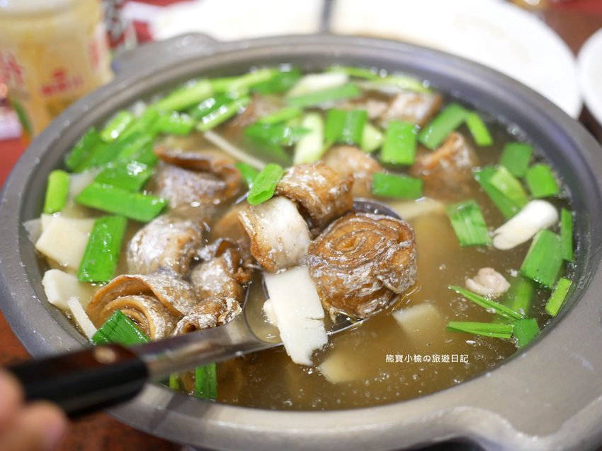 【台中北屯美食】頂園燒鵝担仔廚房太原店，婚宴中式桌菜品嚐心得紀錄，餐廳附免費大型停車場，近太原火車站。 @熊寶小榆の旅遊日記