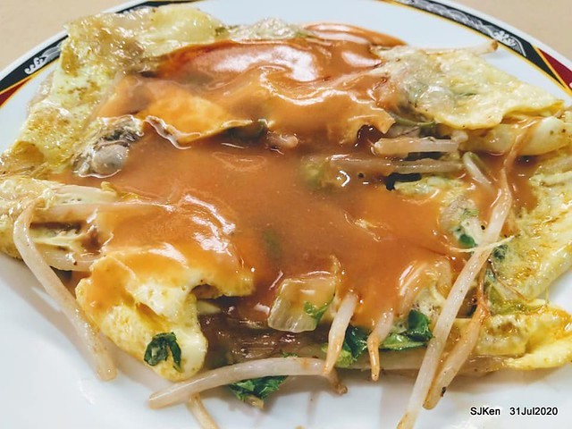 Taiwan traditional dishes 「舒朵蚵仔煎肉羹」(Fried Oyster & Pork Meatn soap) , Taipei, Taiwan, SJKen, Aug 31, 2020