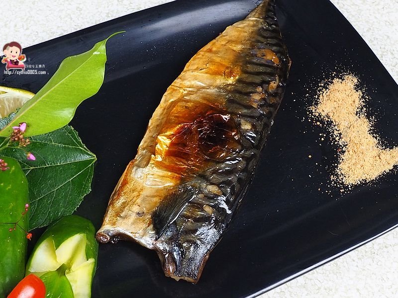 桃園中壢美食-烤貝烤牡燒烤店-路邊攤的價格卻能舒適的室內用餐環境，超大生蠔七顆只要70元  (邀約) @民宿女王芽月-美食.旅遊.全台趴趴走