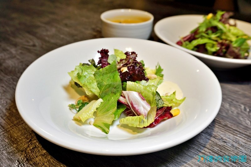 【行天宮站】高達4.7顆星好評的隱藏版咖啡廳,從早午餐到正餐都有供應,而且全都好吃!去過一次就成主顧!