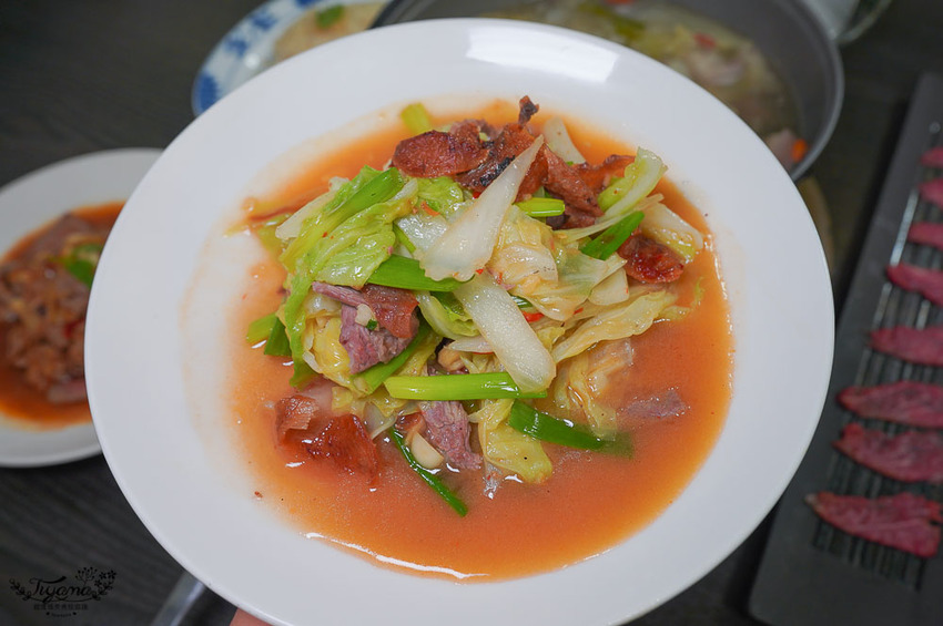 台南羊肉羊肉爐》咩 灣裡羊肉店,台灣極品全羊料理,無羶清燉羊泉羊肉爐 @緹雅瑪 美食旅遊趣