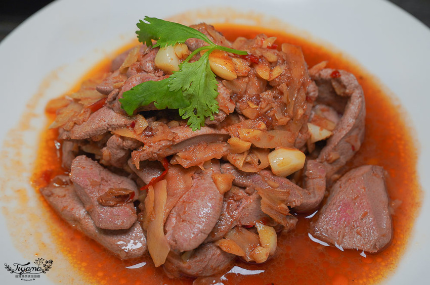 台南羊肉羊肉爐》咩 灣裡羊肉店,台灣極品全羊料理,無羶清燉羊泉羊肉爐 @緹雅瑪 美食旅遊趣