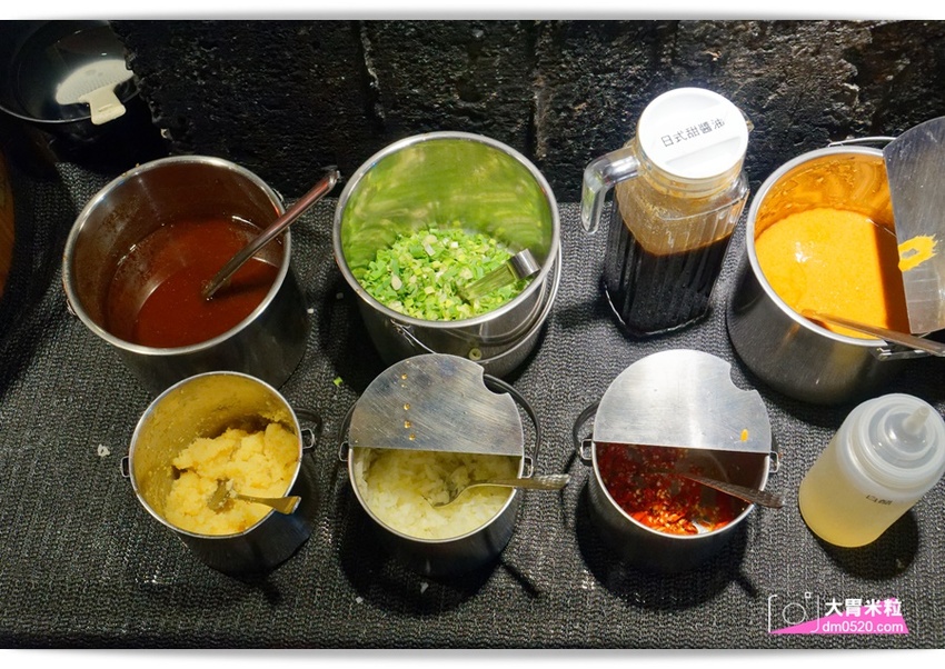 台北宵夜場推薦,醬太郎日式燒肉 吃到飽,午餐549/晚餐.假日649/免收服務費,招牌牛舌/松阪豬/羊排/韓式炸雞/啤酒無限暢飲,中山站燒肉推薦 - 大胃米粒 DAVID & MILLY