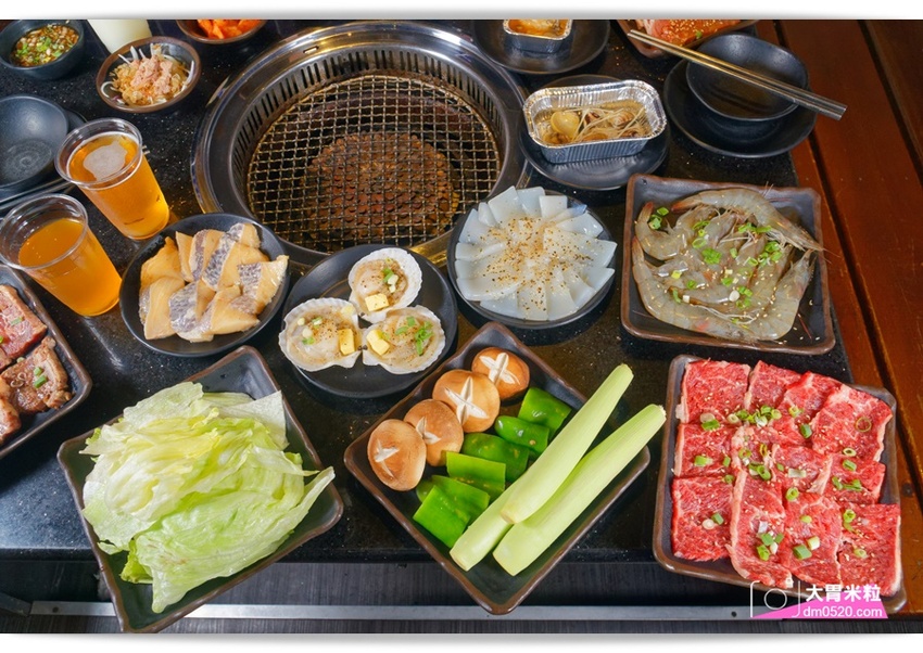 台北宵夜場推薦,醬太郎日式燒肉 吃到飽,午餐549/晚餐.假日649/免收服務費,招牌牛舌/松阪豬/羊排/韓式炸雞/啤酒無限暢飲,中山站燒肉推薦 - 大胃米粒 DAVID & MILLY