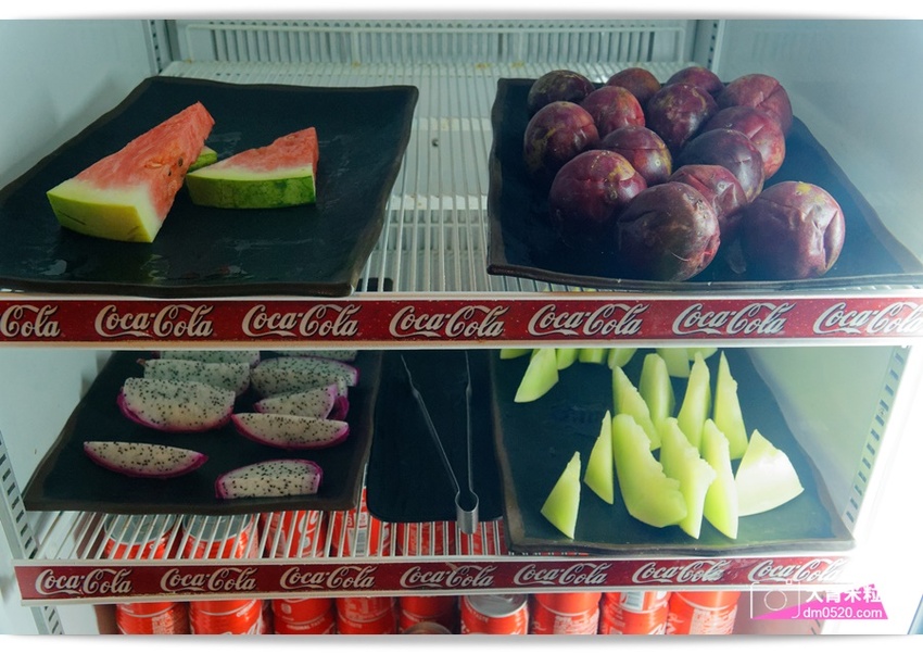 台北宵夜場推薦,醬太郎日式燒肉 吃到飽,午餐549/晚餐.假日649/免收服務費,招牌牛舌/松阪豬/羊排/韓式炸雞/啤酒無限暢飲,中山站燒肉推薦 - 大胃米粒 DAVID & MILLY