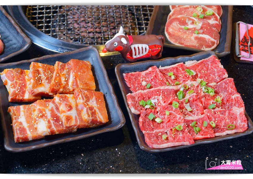 台北宵夜場推薦,醬太郎日式燒肉 吃到飽,午餐549/晚餐.假日649/免收服務費,招牌牛舌/松阪豬/羊排/韓式炸雞/啤酒無限暢飲,中山站燒肉推薦 - 大胃米粒 DAVID & MILLY