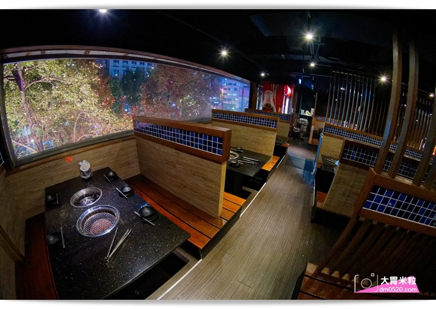 台北宵夜場推薦,醬太郎日式燒肉 吃到飽,午餐549/晚餐.假日649/免收服務費,招牌牛舌/松阪豬/羊排/韓式炸雞/啤酒無限暢飲,中山站燒肉推薦 - 大胃米粒 DAVID & MILLY