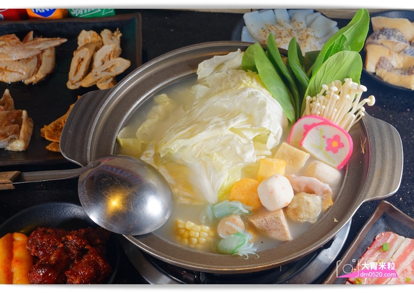 台北宵夜場推薦,醬太郎日式燒肉 吃到飽,午餐549/晚餐.假日649/免收服務費,招牌牛舌/松阪豬/羊排/韓式炸雞/啤酒無限暢飲,中山站燒肉推薦 - 大胃米粒 DAVID & MILLY